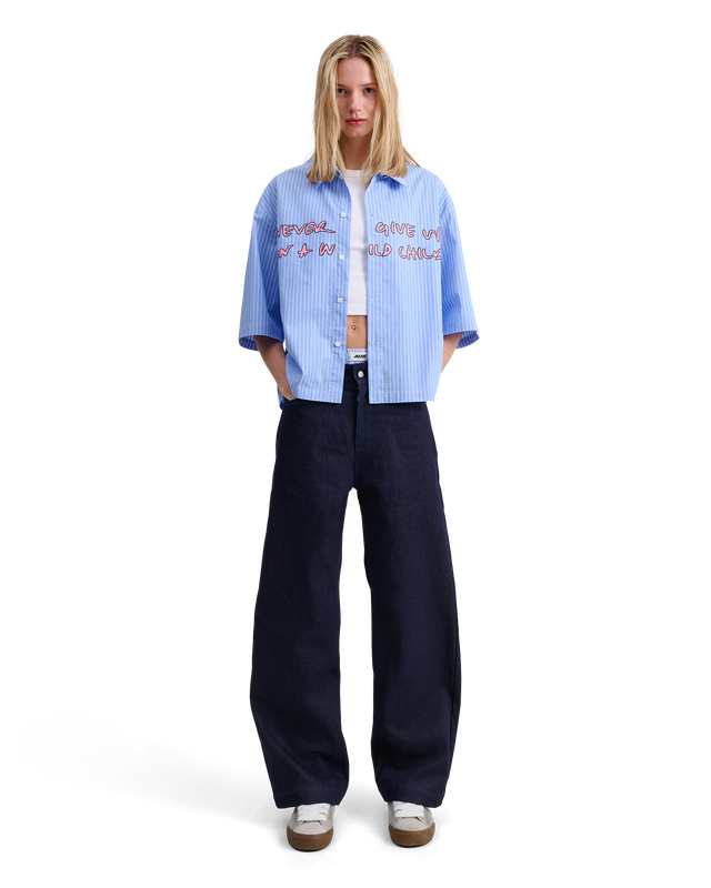 ALIS THEOTIS CROPPED SHORT SLEEVE SHIRT W/ CHEST PRINT Shirt